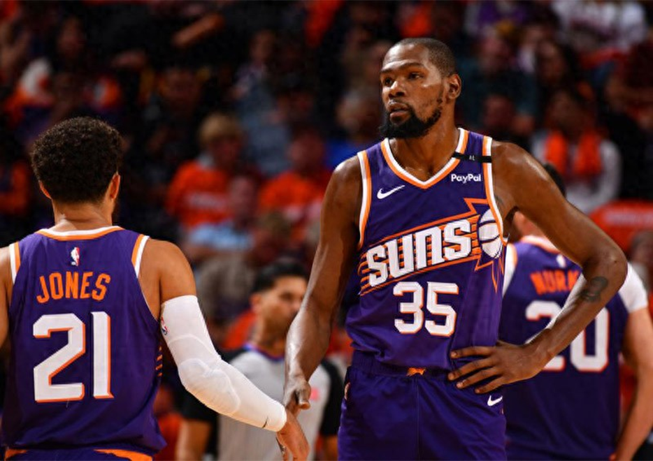 鹈鹕绝杀南韩男篮，拉文统治全场