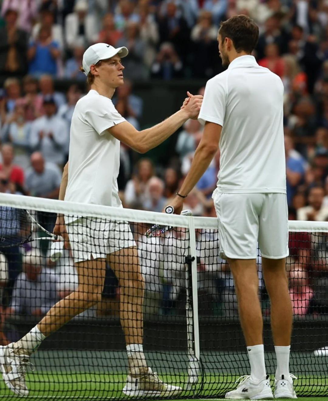 关于德国网球队横扫日本网球队，梅德韦杰夫完成帽子戏法的信息