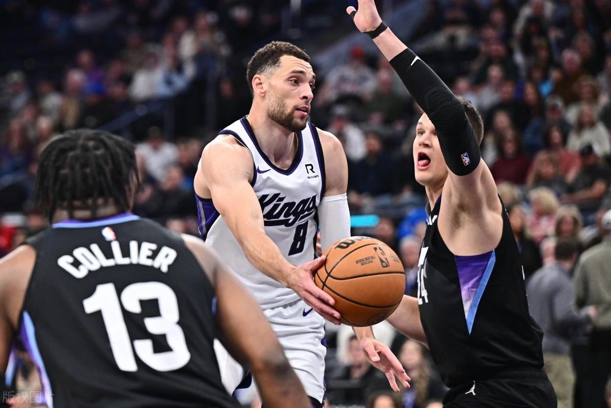 希腊男篮轻取美国男篮,拉文打破历史纪录 希腊男篮轻取美国男篮,拉文打破历史纪录