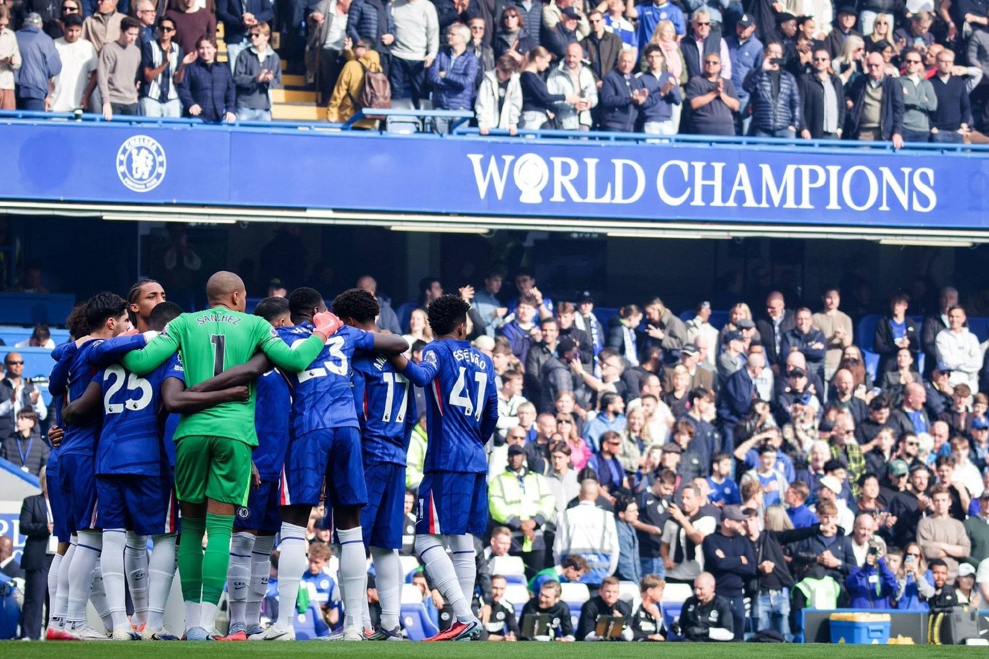 惊天逆转！英超战队挺进四强