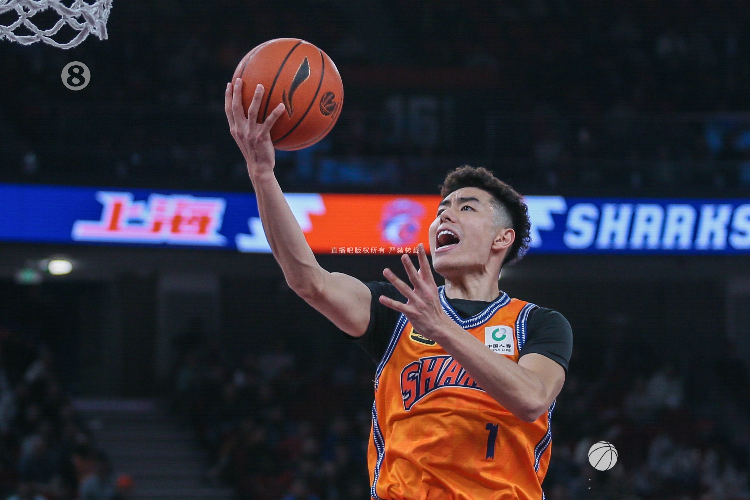 广东队轻取山东队，塔图姆高光表现