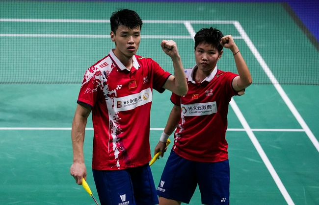 丹麦队绝杀韩国队，黄鸭组合高光表现