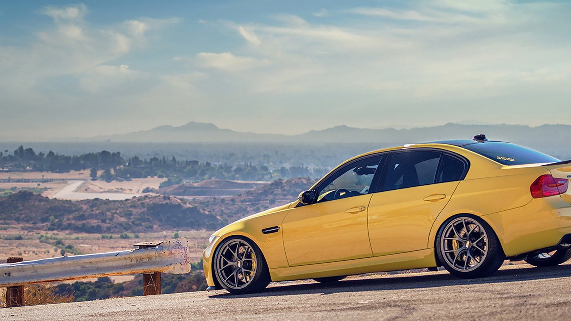 冰与火的对决，雷诺新星皮亚斯特里如何以手术刀般的精准横扫红牛王朝