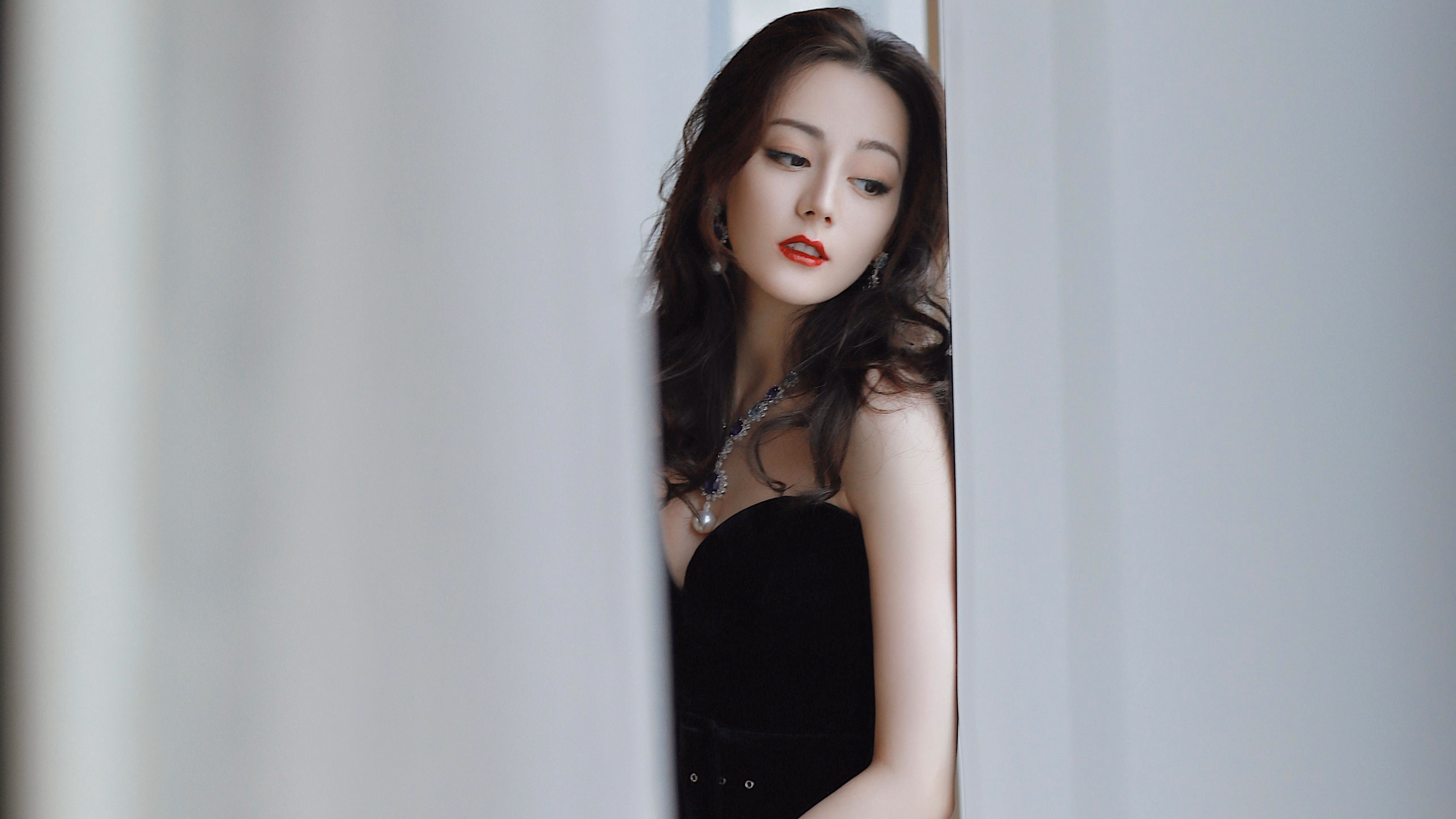 双重压制，当太阳之火照亮东方，德甲之王于无声处听惊雷