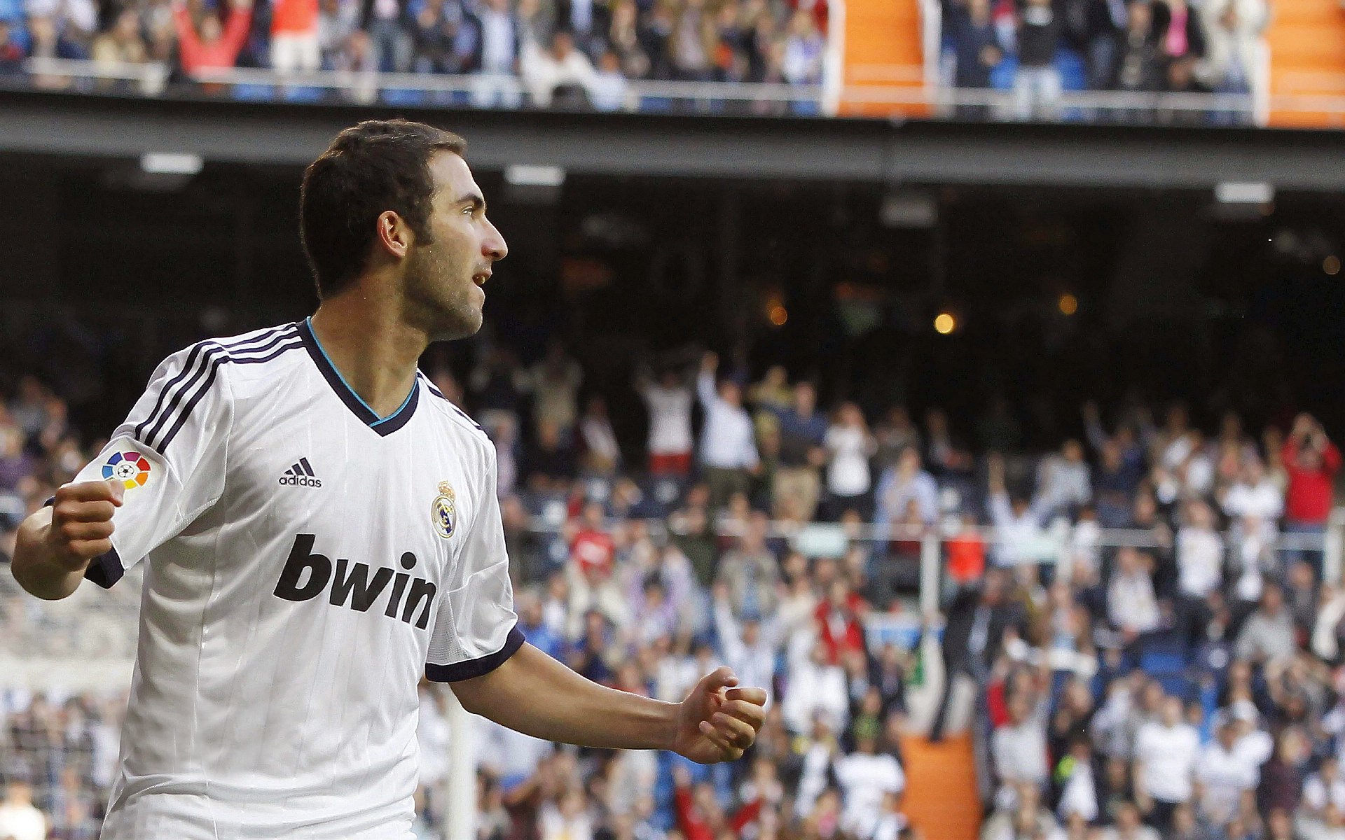 利拉德59分的抛物线,那个尼克斯主场沉默的生涯之夜